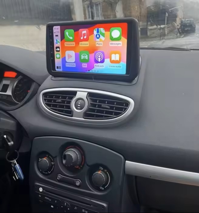 Écran installé dans Renault Clio 4
